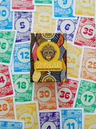 Miniature boîte et cartes étalées